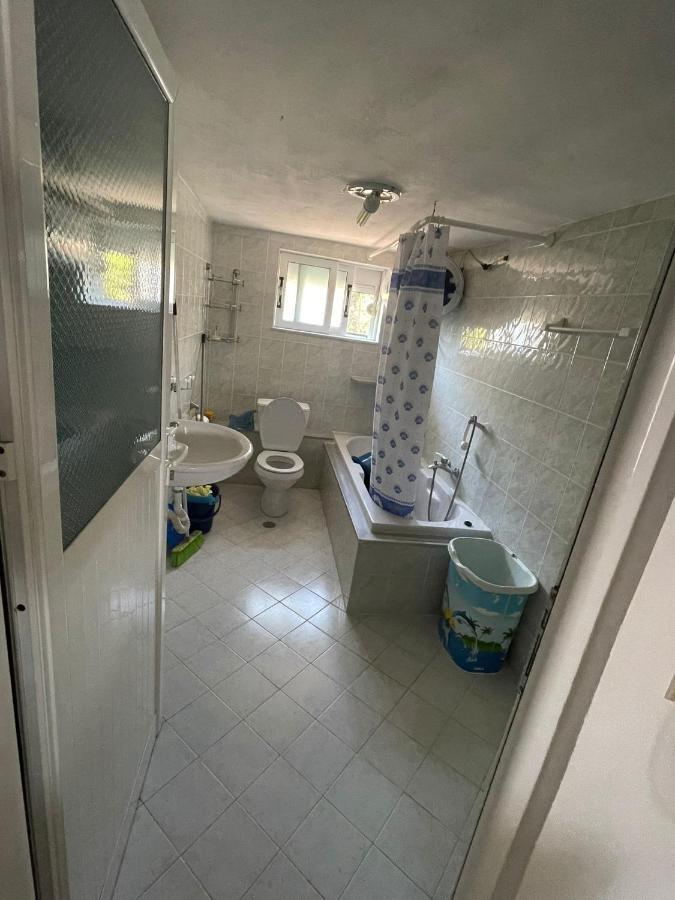Apartamente Gleni Saranda Extérieur photo